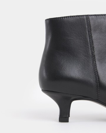 Shayna Pointed Toe Kitten Heel Leather Ankle Boots - Wide Fit (E)