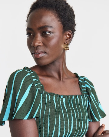 Printed Shirred Flutter Sleeve Dress
