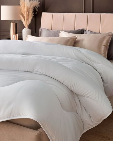 Silentnight Prestige Collection Sumptuous Silk 10.5 Tog Duvet