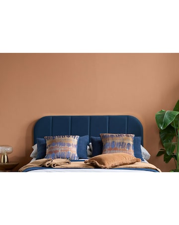 Rowan Curved Bed