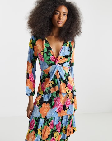 Floral Print Tiered Plisse Midi Dress
