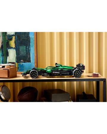 LEGO? Technic? Aston Martin Aramco AMR25 F1? Car 42240
