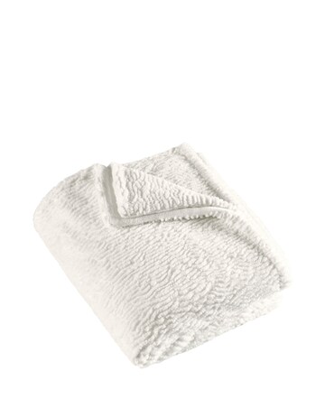 Catherine Lansfield Textured Wave Fur Throw