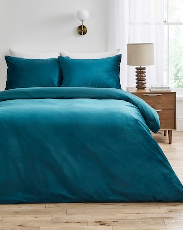 Soft Plain Velvet Duvet Cover Set