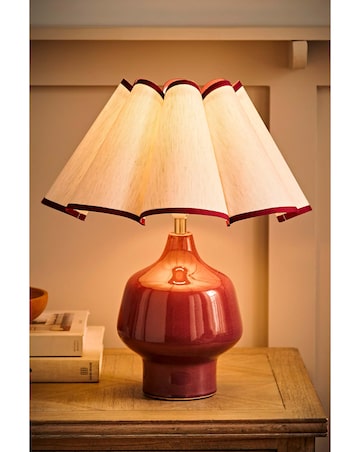 ValueLights Jamie Burgundy Table Lamp with Scallop Trim Shade