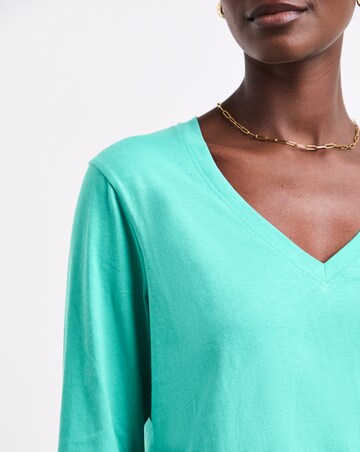 Teal V-Neck Long Sleeve T-Shirt