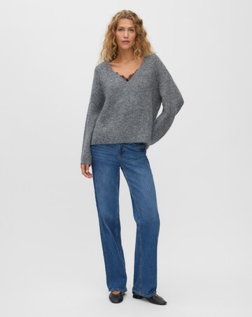Vero Moda Berry Lace V-Neck Pullover Jumper