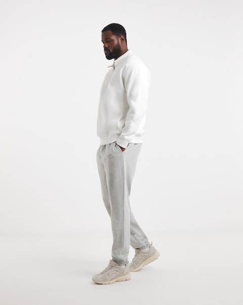 Relaxed Fit Jogger
