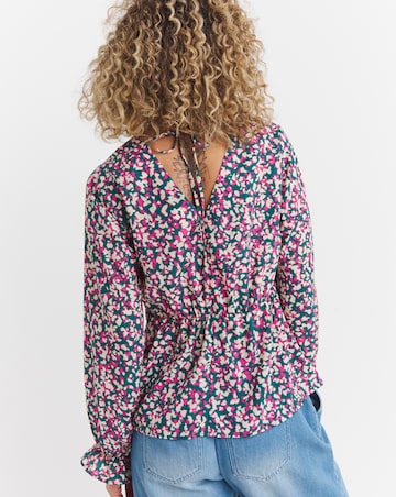 V Neck Tea Top