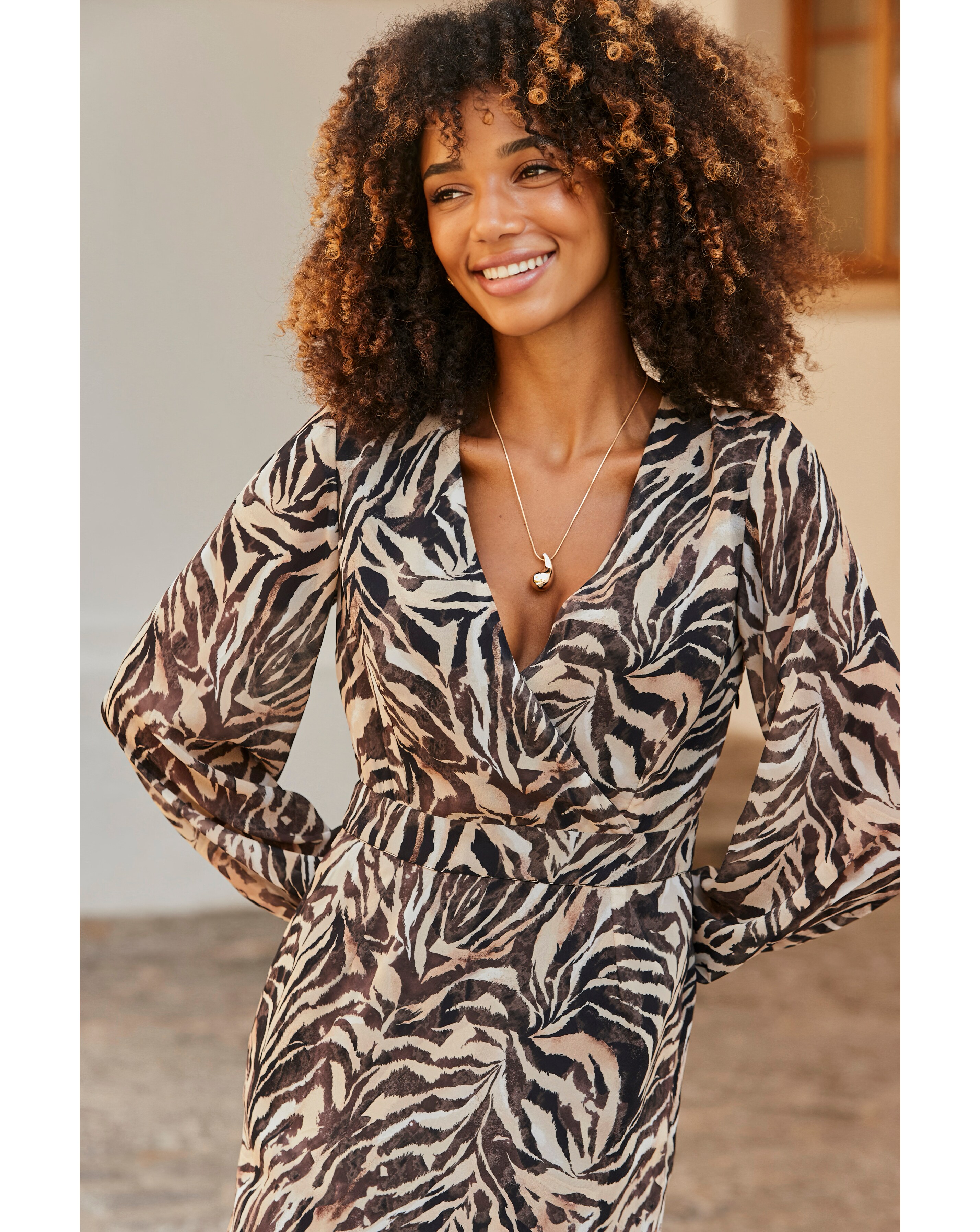 Sosandar Georgette Fit and Flare Dress | Ambrose Wilson