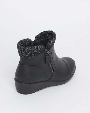 Cushion Walk Knitted Top Wedged Boots EEE Fit