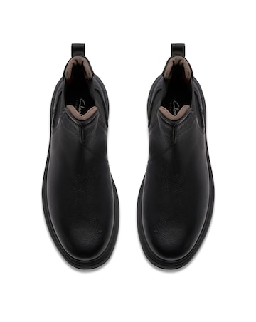 Clarks Badbury Easy Boots - Black Leather