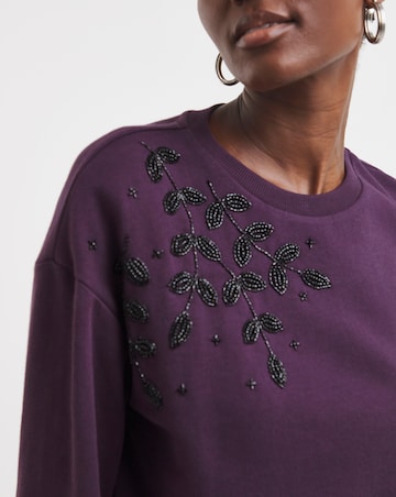 Floral 3D Embellished Sweatshirt