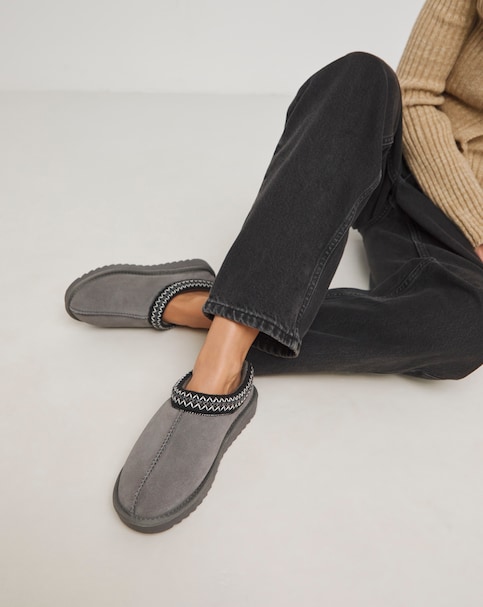 Embroidery Full Mule Slipper Wide