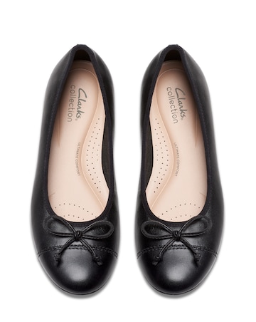 Clarks Loreleigh Rae Leather Ballet Pump Wide Fit