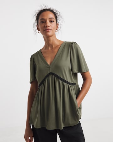 V Neck Crochet Contrast Top