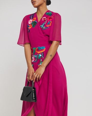 Hope & Ivy Constance Embroidered Wrap Dress