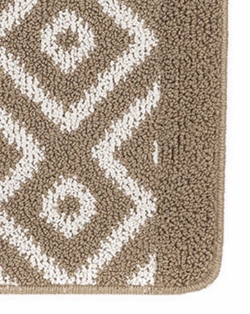 Geo Stain Resistant Cosy Runner