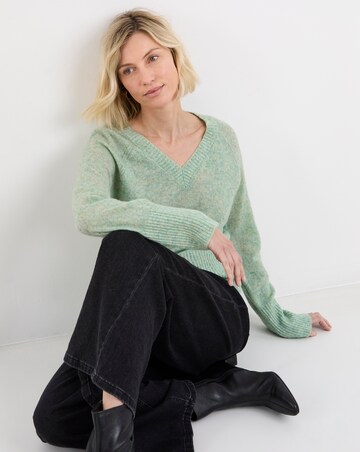Green Fine Knit V Neck Jumper
