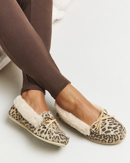 Fiora Classic Moccasin Slippers - Extra Wide Fit (EEE)