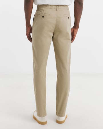 Tapered Fit Chino