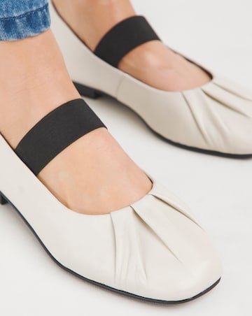 Heavenly Soles Paisley Leather Elastic Mary Jane Ballerina - Wide Fit (E)