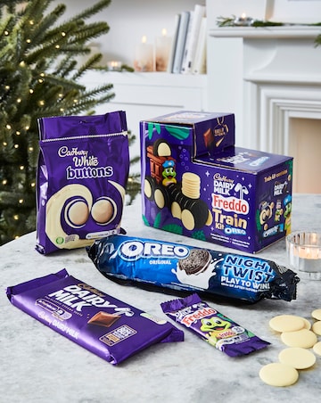 Cadbury Dairy Milk Freddo & Oreo Biscuit Train Kit