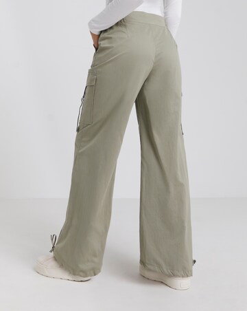 Khaki Cargo Tech Trouser