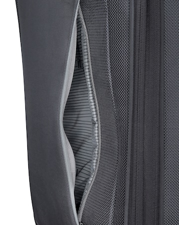 IT Luggage Teleported Cabin Suitcase