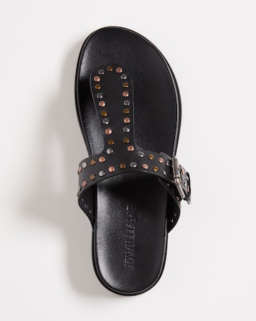 Leather Toe Post Sandal EEE Fit