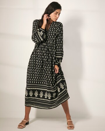 Border Print Batwing Smock Maxi Dress
