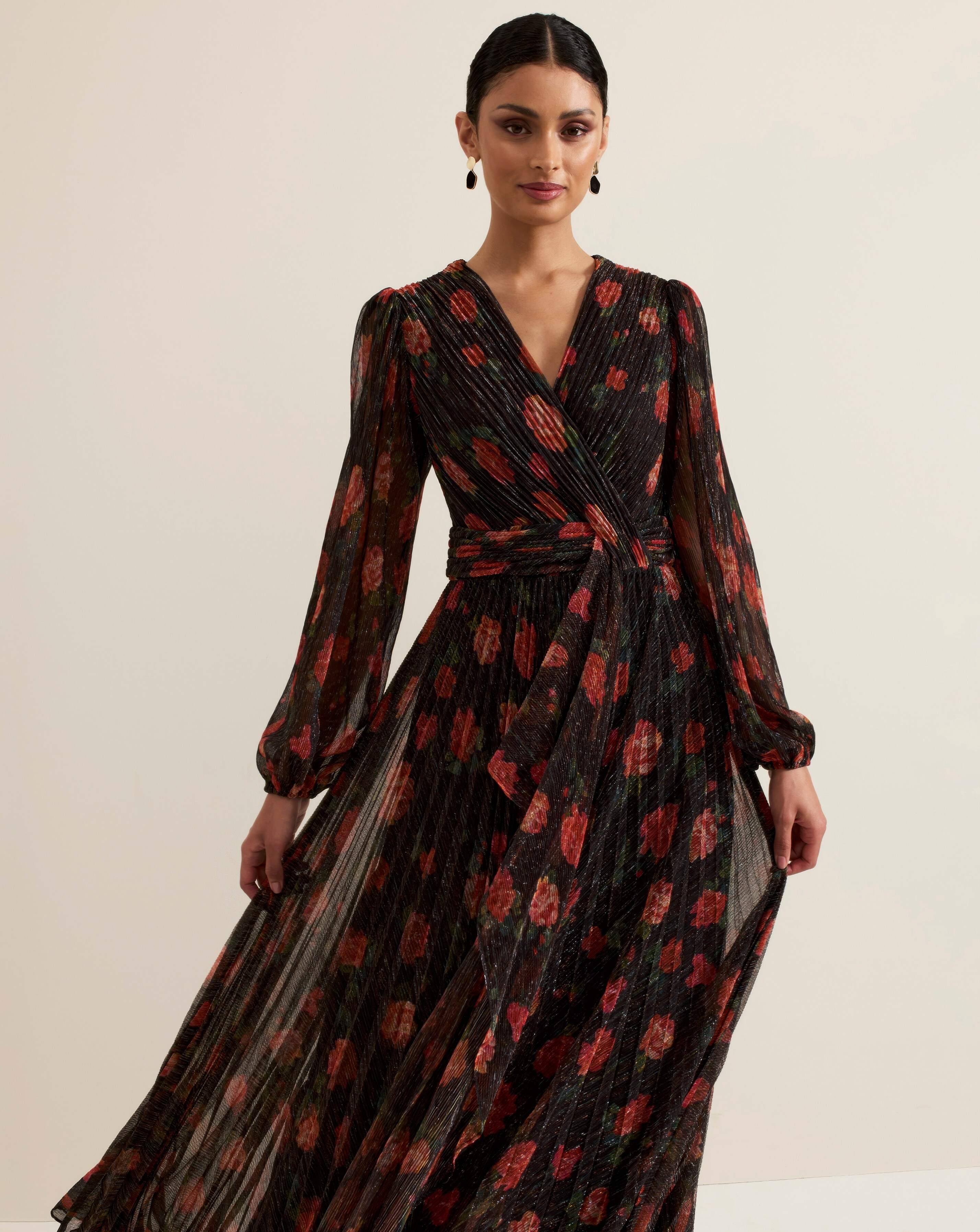 Phase Eight リア シマー マキシ ドレス Amy Spot Shimmer Midi Dress