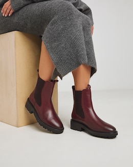Avis Chunky Leather Chelsea Boots - Extra Wide Fit (EEE)