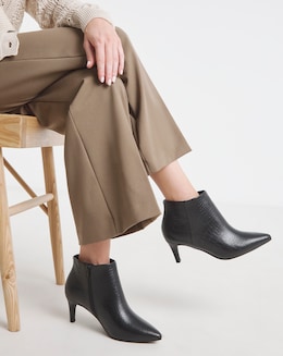 Cairns Kitten Heel Pointed Toe Ankle Boot Extra Wide EEE Fit