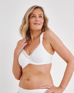 Triumph True Shape Sensation Minimiser Wired Bra White