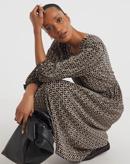 Geo Plisse Plunge Midi Dress