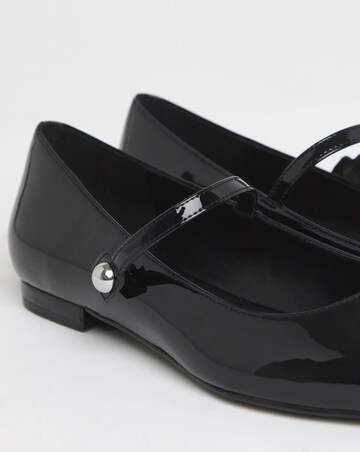 Clara Pointed Toe Mary Janes - Wide Fit (E)