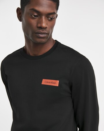Calvin Klein Long Sleeve Graphic T-Shirt