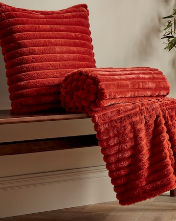 Catherine Lansfield Cosy Ribbed Cushion