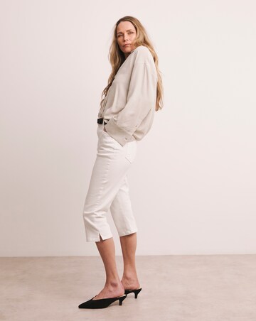 Anthology White Capri Jeans