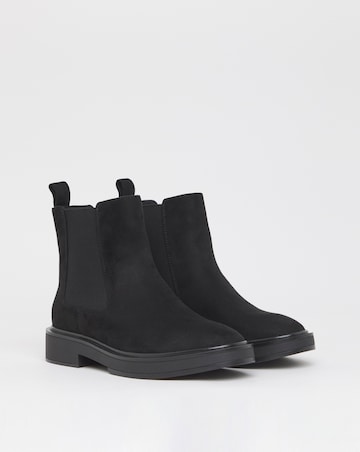 Arya Classic Chelsea Boots - Standard Fit (D)