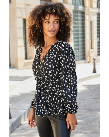 Sosandar Geo Spot Plisse Tie Front Top