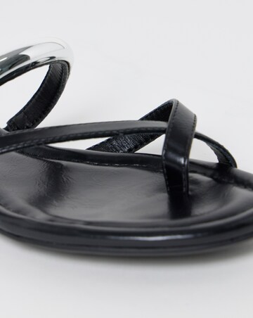 Chapel Toe Loop Hardware Detail Flat Sandals - Extra Wide Fit (EEE)