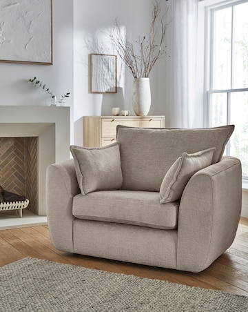 Finch Chenille Snuggle Chair