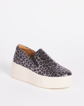 Flatform Twin Gusset Trainer - Wide Fit (E)