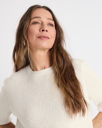 Ivory Short Sleeve Crew Neck Jumper