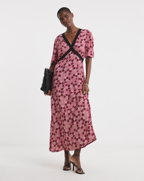 Textured Crinkle Lace Trim Maxi Dress