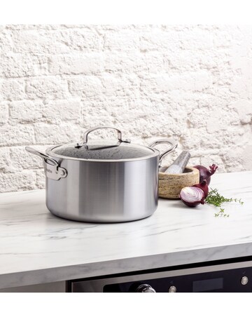 Green Pan Casserole Dish