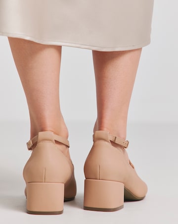 Heavenly Soles Adele Block Heel Cross Strap Mary Jane - Extra Wide Fit (EEE)