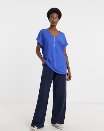 Textured V-Neck Zip Front Longline Top